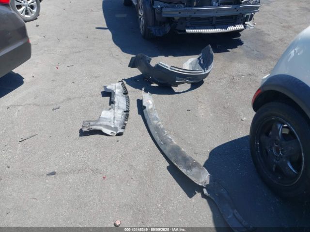 2006 MINI COOPER WMWRC33526TK67815 Photo 5