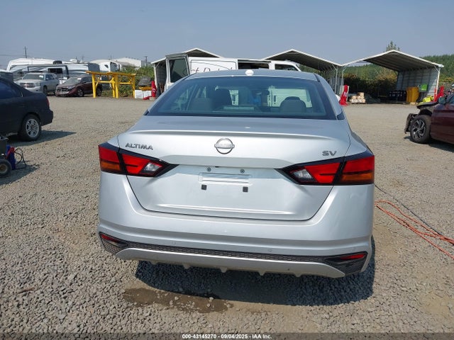 Nissan 2023 2023 1N4BL4DV8PN374338 Image 17