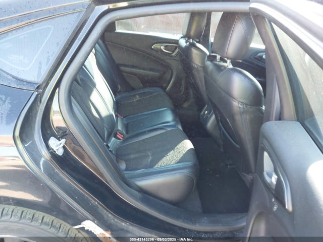 Chrysler 200 2015 1C3CCCBB6FN737028 Image 8