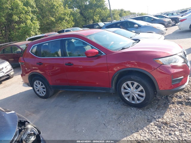 JN8AT2MV8HW266960 Nissan Rogue