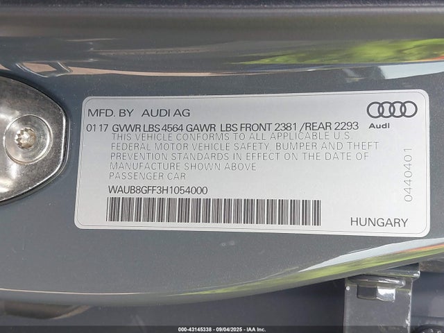 WAUB8GFF3H1054000 Audi A3