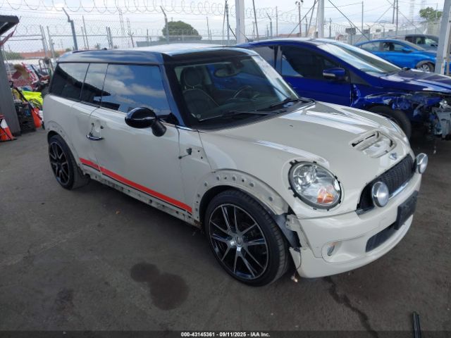 2010 MINI COOPER S CLUBMAN WMWMM3C52ATP94169 Photo 0