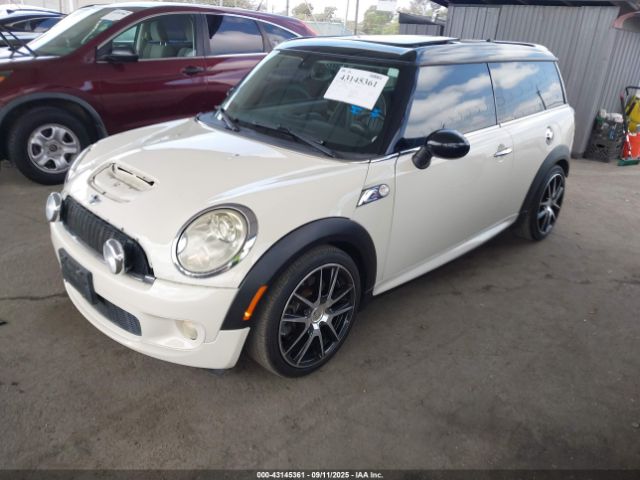 2010 MINI COOPER S CLUBMAN WMWMM3C52ATP94169 Photo 1