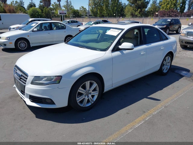 2011 AUDI A4 WAUAFAFL4BN054530 Photo 1