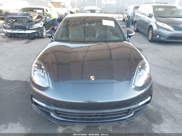 Porsche Panamera 2018 WP0AB2A79JL199054 Image 12