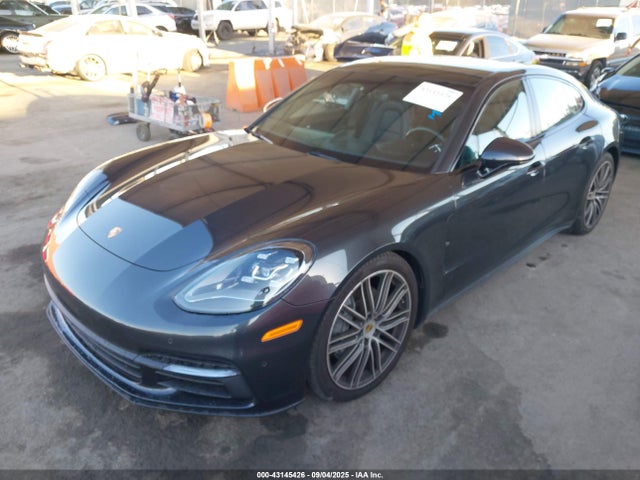 Porsche Panamera 2018 WP0AB2A79JL199054 Image 2