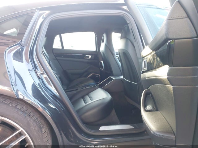 Porsche Panamera 2018 WP0AB2A79JL199054 Image 8