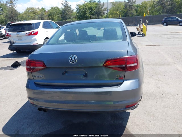 Volkswagen 1.4 tsi 2017 3VW2B7AJ6HM359023 Image 16
