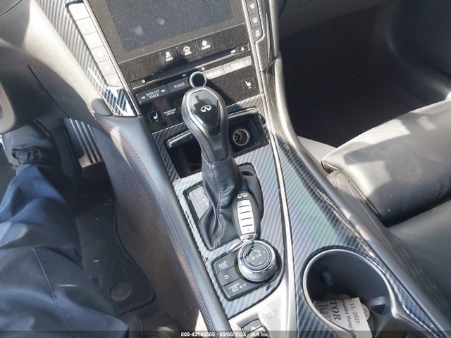 Infiniti 2018 2018 JN1FV7AP3JM460802 Image 11