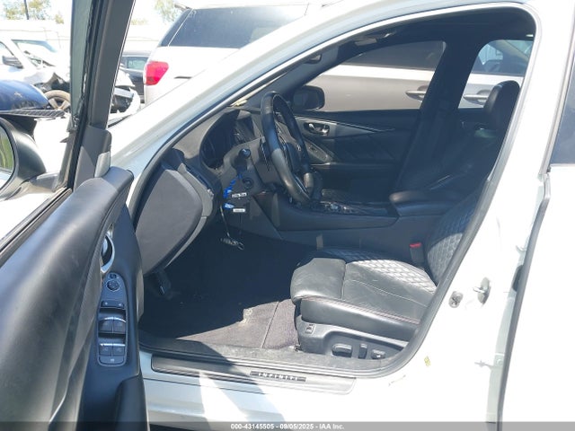 Infiniti 2018 2018 JN1FV7AP3JM460802 Image 5