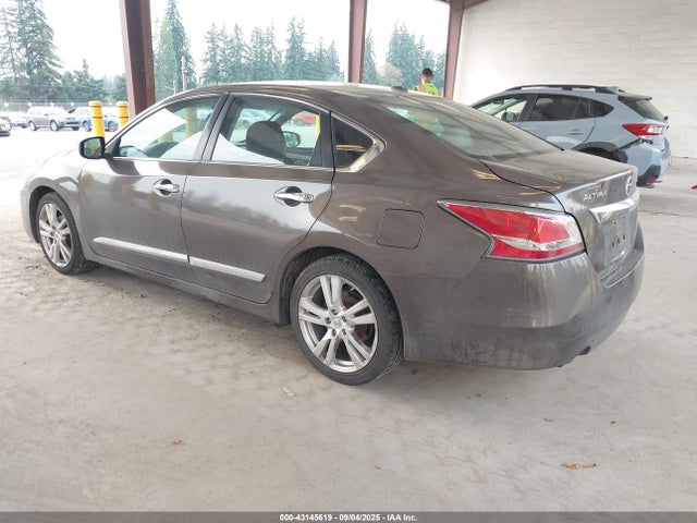 Nissan Altima 2015 1N4BL3AP6FC101232 Image 3