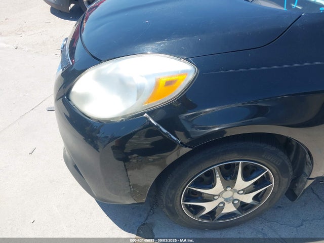 3N1CN7AP0EL828761 Nissan Versa