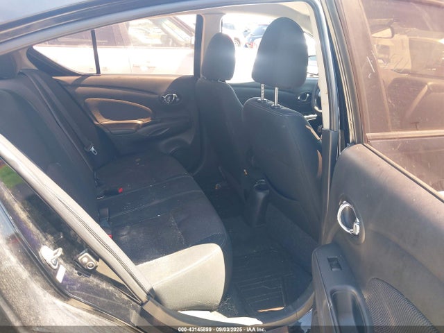 3N1CN7AP0EL828761 Nissan Versa