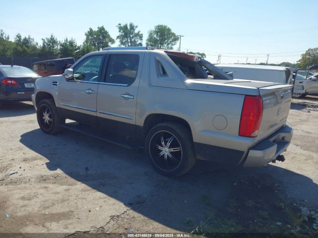 2007 CADILLAC ESCALADE EXT 3GYFK62887G226216 Photo 2