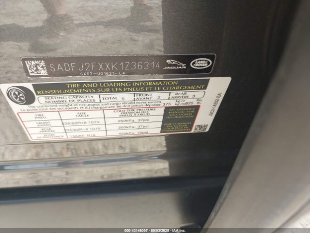 2019 JAGUAR E-PACE SADFJ2FXXK1Z36314 Photo 8