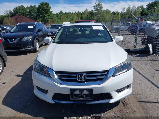 Honda k24w1 2014 1HGCR2F88EA305292 Image 13