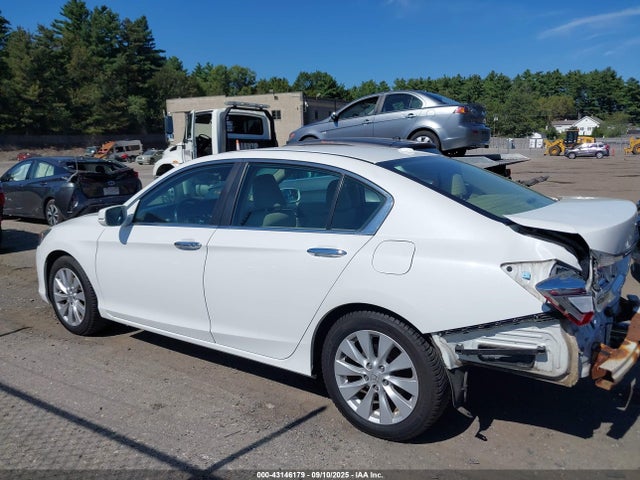 Honda k24w1 2014 1HGCR2F88EA305292 Image 15