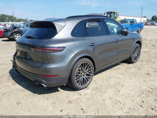 2023 PORSCHE CAYENNE WP1AA2AY9PDA07838 Photo 3