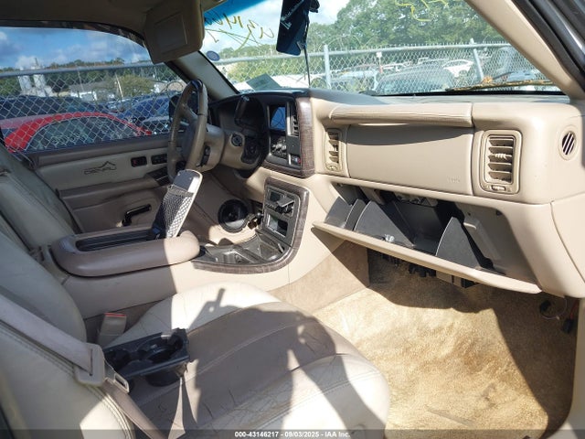 Aukcja sprzedaży 2001 Gmc Yukon Denali, vin: 1GKEK63U11J152726, numer aukcji: 43146217