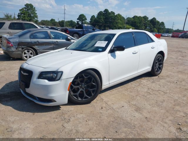 2020 CHRYSLER 300 2C3CCAAG6LH137471 Photo 1
