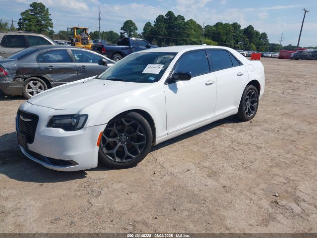 2020 CHRYSLER 300 2C3CCAAG6LH137471 Photo 3
