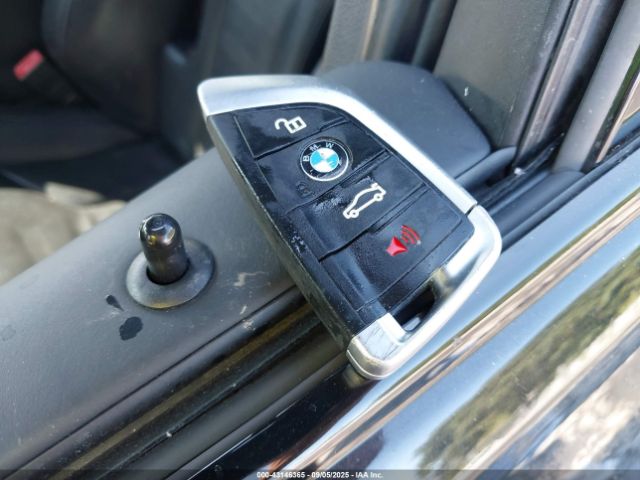 2017 BMW M3 WBS8M9C31H5G85816 Photo 10