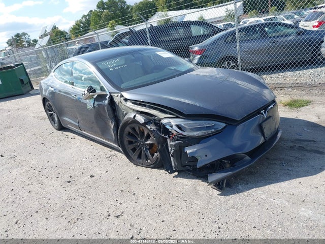 2017 TESLA MODEL S 5YJSA1E28HF216259 Photo 0