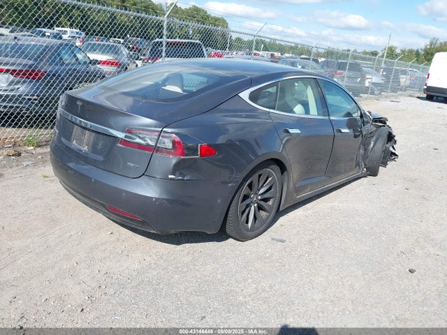 2017 TESLA MODEL S 5YJSA1E28HF216259 Photo 3