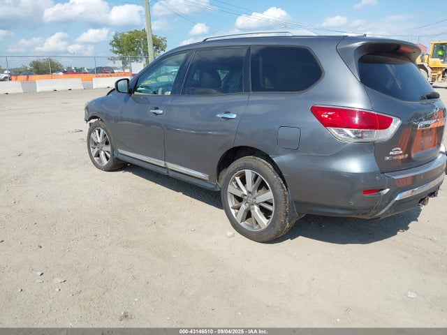 Nissan 2015 2015 5N1AR2MM6FC621586 Image 3
