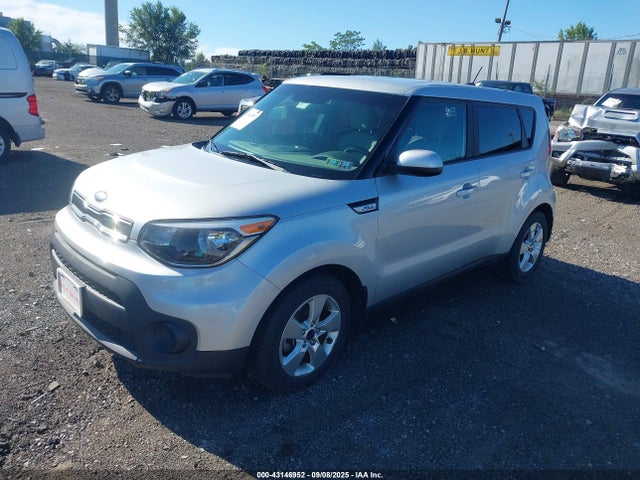 KIA g 2018 KNDJN2A28J7554655 Image 2