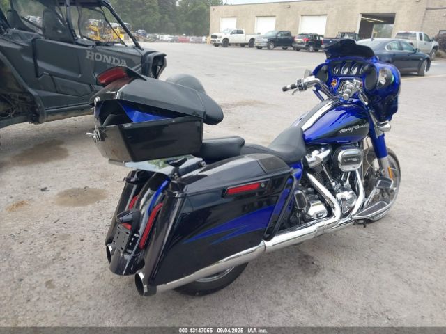 2017 HARLEY-DAVIDSON FLHXSE 1HD1PXF15HB950765 Photo 3