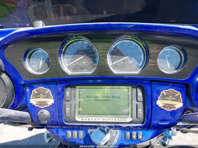 2017 HARLEY-DAVIDSON FLHXSE 1HD1PXF15HB950765 Photo 6