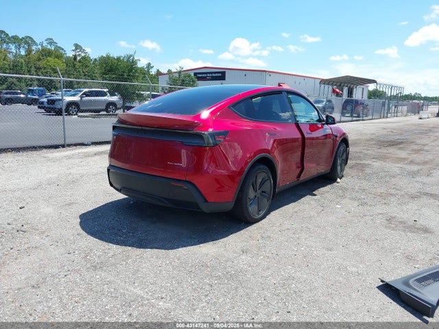 2026 TESLA MODEL Y 7SAYGDEE9TA389415 Photo 3