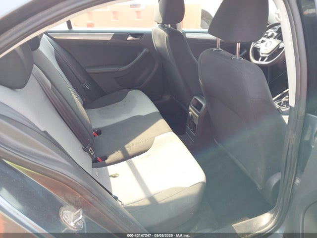 3VW2B7AJ0HM211496 Volkswagen 1.4 tsi
