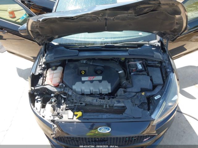 2017 FORD FOCUS ST 1FADP3L92HL204663 Photo 9