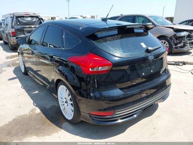 2017 FORD FOCUS ST 1FADP3L92HL204663 Photo 2