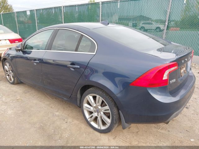 2011 VOLVO S60 YV1902FH2B2005721 Photo 2