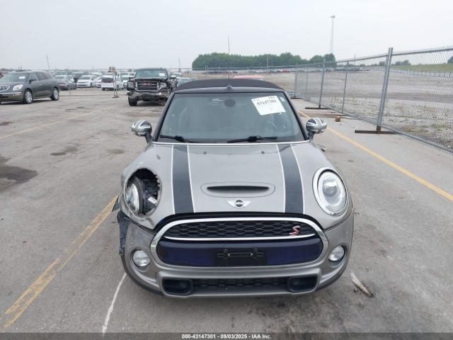 2018 MINI CONVERTIBLE WMWWG9C58J3E38735 Photo 5