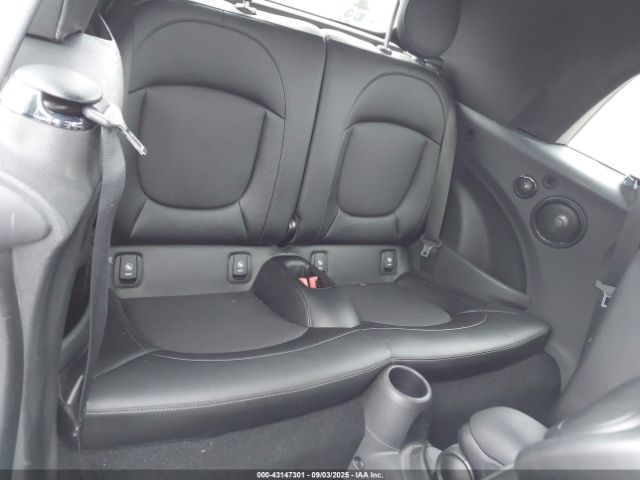 2018 MINI CONVERTIBLE WMWWG9C58J3E38735 Photo 7