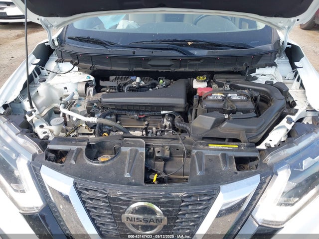 KNMAT2MTXHP597690 Nissan 2017
