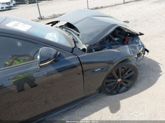 2018 JAGUAR XE SAJAL4EV2JCP26483 Photo 5