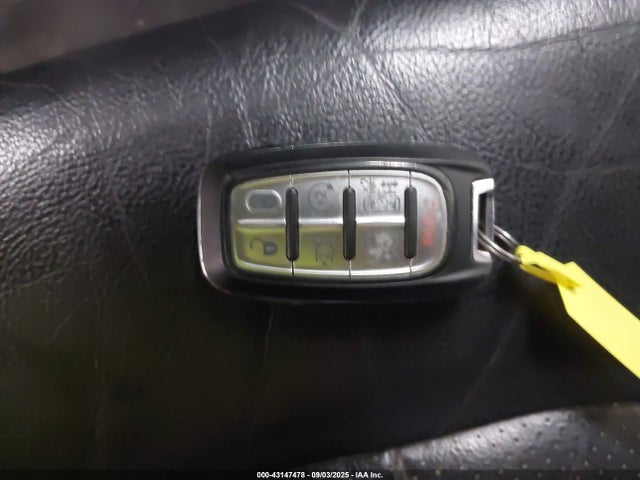 Chrysler Pacifica 2020 2C4RC1EG2LR234385 Image 11