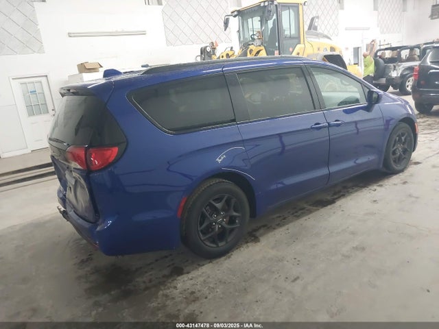 Chrysler Pacifica 2020 2C4RC1EG2LR234385 Image 4