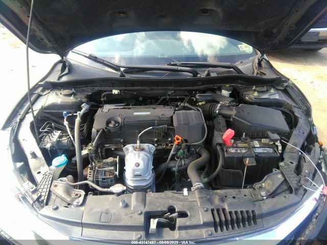 1HGCR2F32HA233983 Honda k24w1