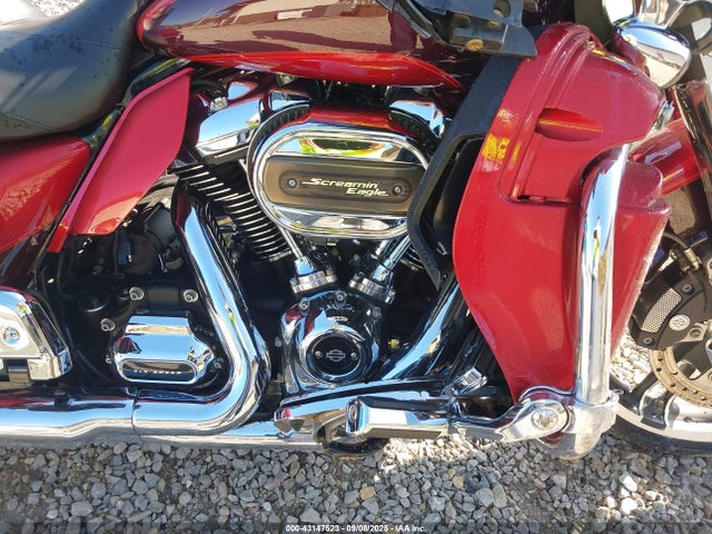 1HD1KGD16JB636937 Harley-Davidson Road Glide Ultra