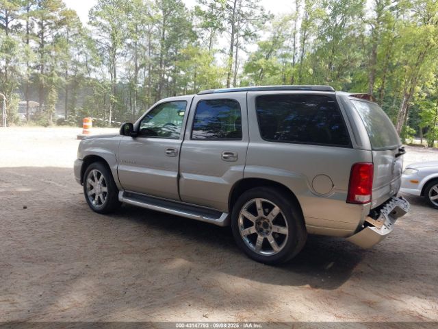 2004 CADILLAC ESCALADE 1GYEK63NX4R224527 Photo 2