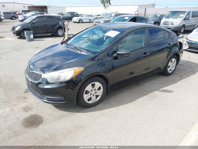 KIA dohc mpi nu 2015 KNAFK4A68F5426011 Image 2