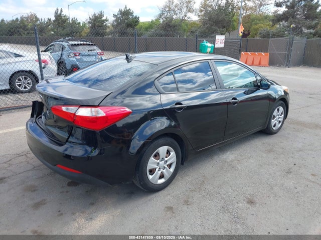KIA dohc mpi nu 2015 KNAFK4A68F5426011 Image 4