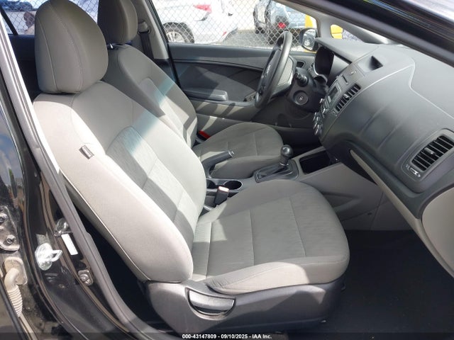 KIA dohc mpi nu 2015 KNAFK4A68F5426011 Image 5