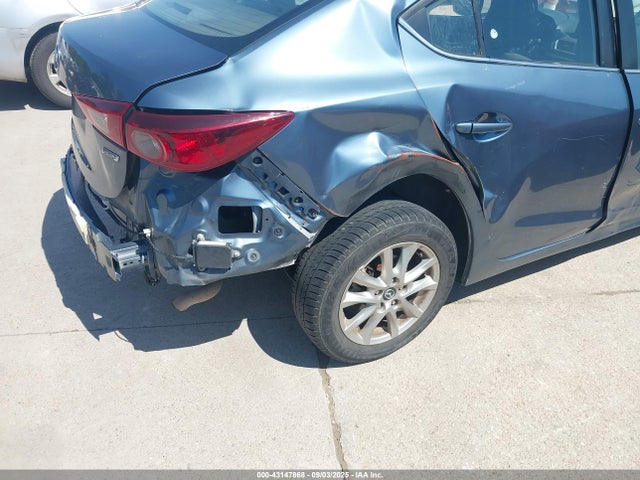 JM1BM1U75G1331543 Mazda pe